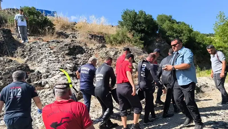 Gençler Baraja Girdi, Korkunç Bir Kaza Sonrası Hayatlarını Kaybetti