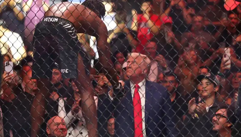 Trump, Beyaz Saray Bahçesinde Tarihi UFC Maçı Düzenleyecek!