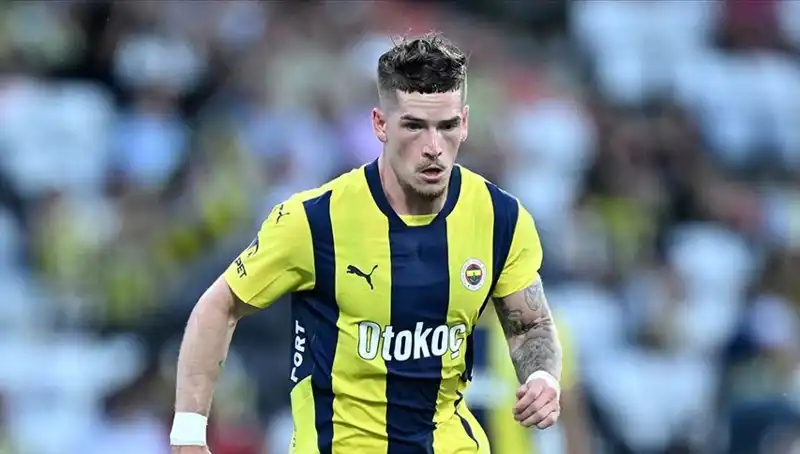 Ryan Kent'in Yeni Takımı Açıklandı: Futbol Dünyasında Şok Gelişme!