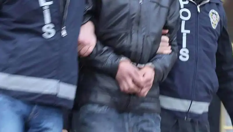 30 İlde FETÖ Operasyonu: 65 Kişi Tutuklandı, Hedef Büyüyor!