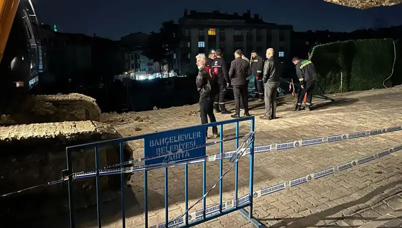 İstanbul'da İnşaat Çalışmaları Sırasında Feci Yol Çökmesi: Olayın Ayrıntıları