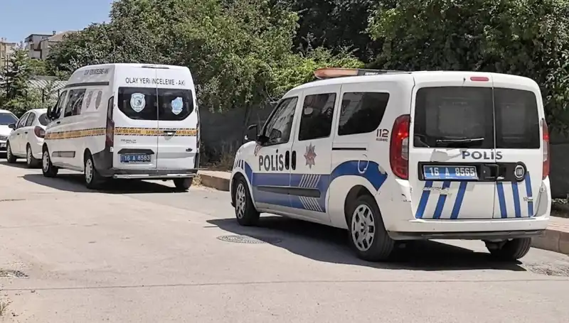 Bir Aylık Bebekte Şüpheli Ölüm: Kusmuğunda Boğulduğu İddiası