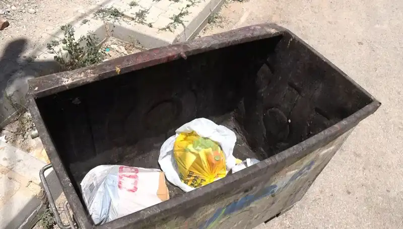 Evde Doğurduğu Bebeğini Çöpe Atan Anne Yakalandı: Olayın Ardındaki Gerçekler