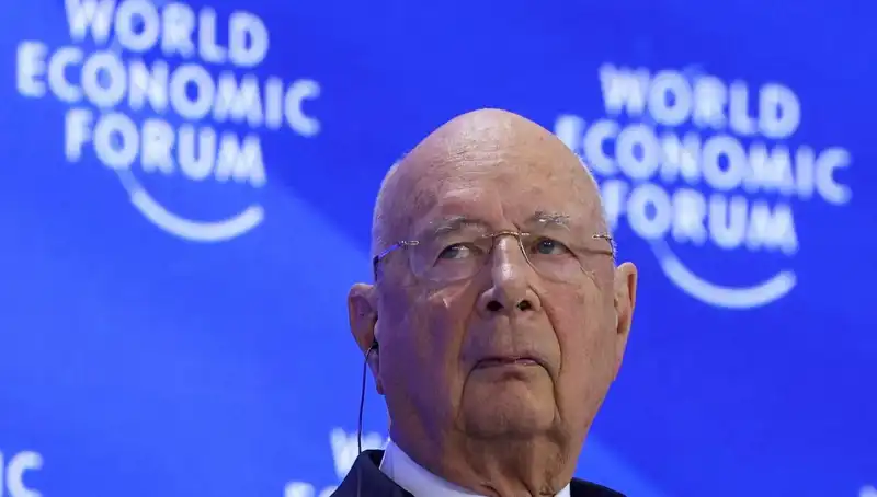 Davos Zirvesi'nde Deprem: İfşacı Mektubu İstifaları Getirdi