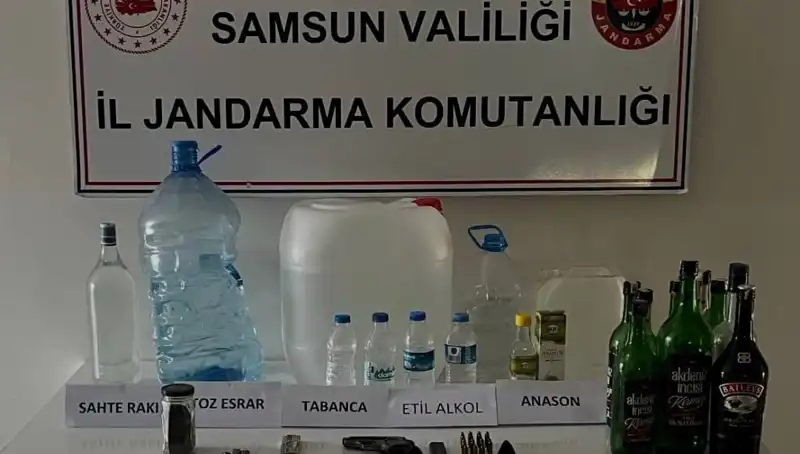 Samsun'da Dev Sahte İçki Operasyonu Yapıldı: Litrelerce Ele Geçirildi!