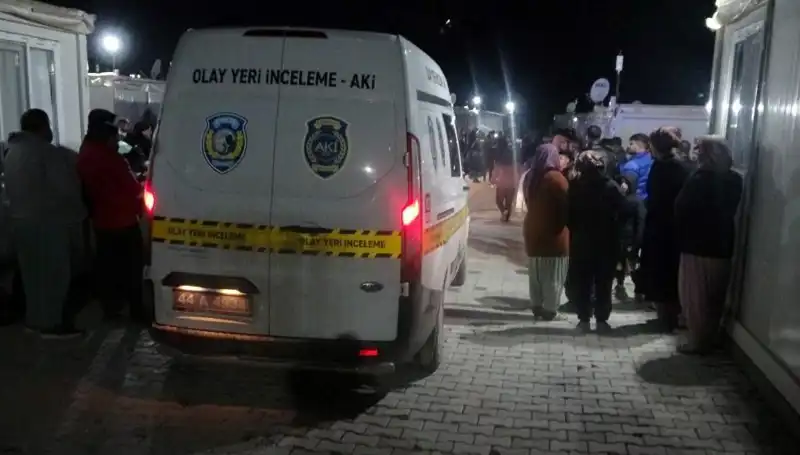 Husumetlilerin Silahlı Kavgası: Bir Şehirde Kanlı Çatışma!