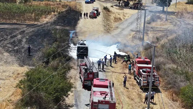 Seyir Halindeki Tanker Alev Alev Yandı: Korkunç Anlar Kameralara Yansıdı