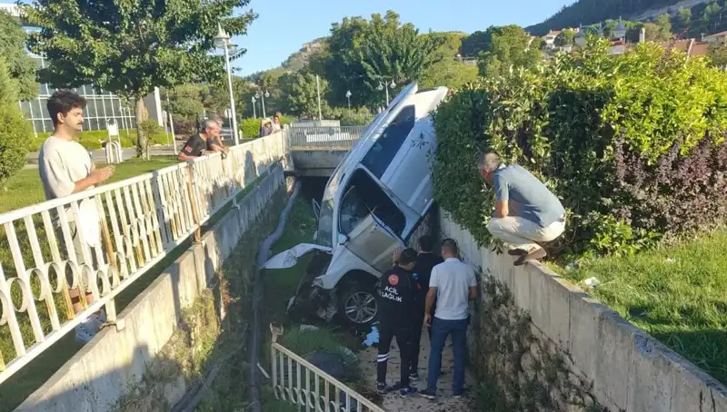 Muğla'da Direksiyon Kırmak Felakete Neden Oldu: Kazanın Ayrıntıları