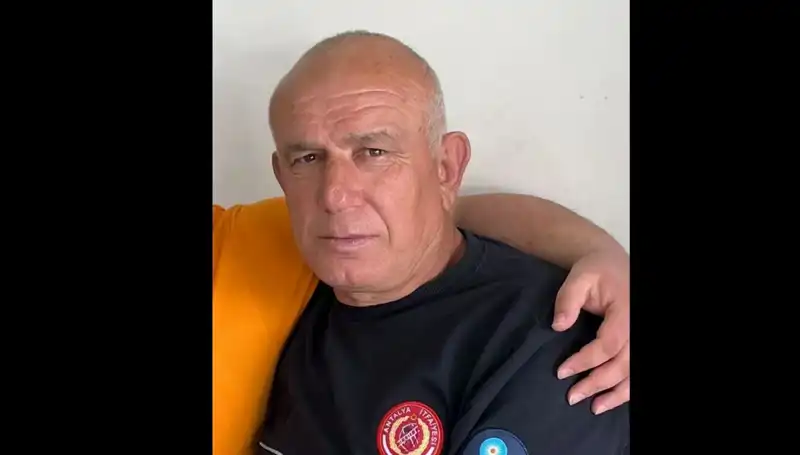 Mantar Yiyen İtfaiyeci Hayatını Kaybetti: Olayın Gizemi Ne?