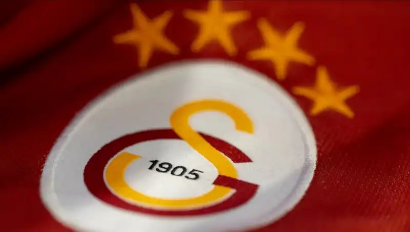 Galatasaray, Tartışmalı Hakem Kararına Sert Tepki Gösterdi!