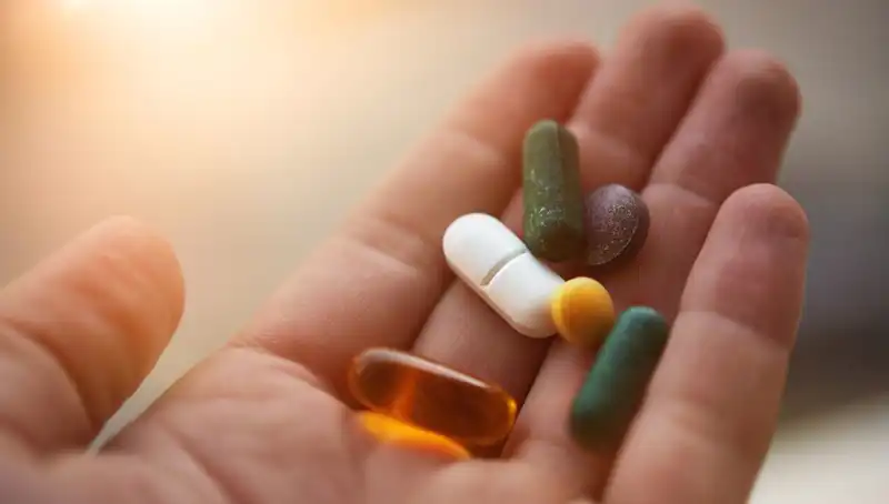 Popüler Vitamin Takviyesi Hayatını Tehdit Etti: Organ Yetmezliği Teşhisi Şoku