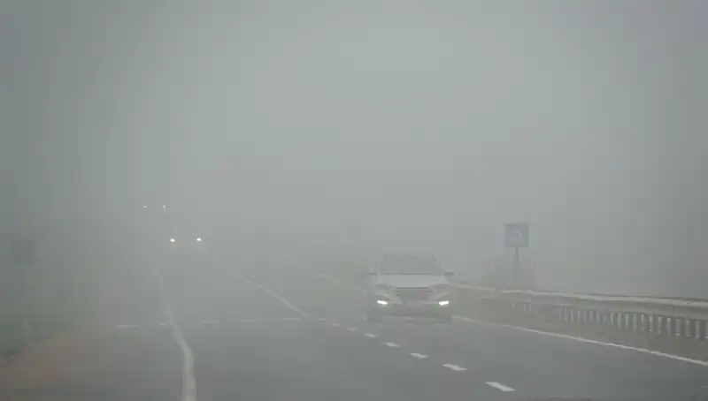 Tekirdağ'da Sis Bastı, Görüş Mesafesi Sıfıra Düştü!