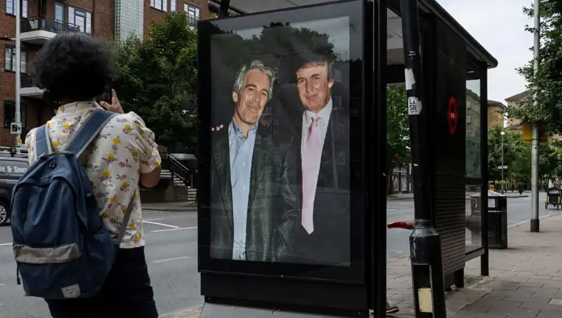Trump'ın Epstein İçin Yazdığı Müstehcen Mektup Gündemi Sarstı