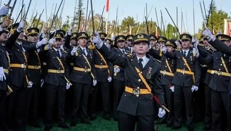 Kılıçlı Yeminde İkinci Emeklilik: Beslenme Devrimi Mi Geliyor?