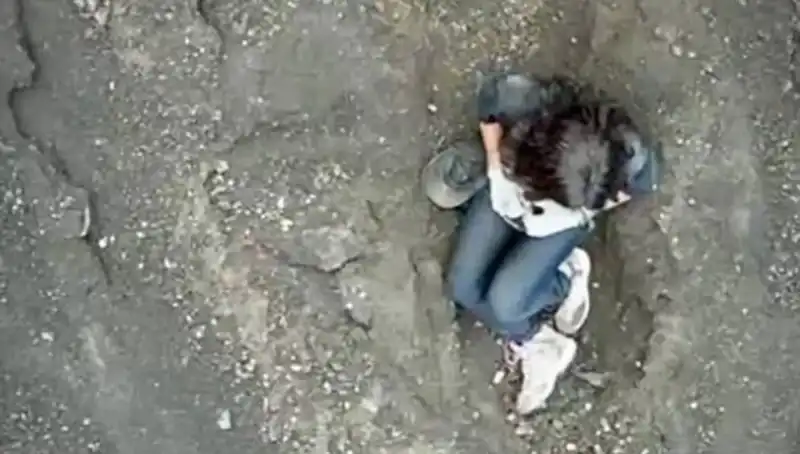 Yanardağın İçine Düştükten Dört Gün Sonra Turist Ölü Bulundu!