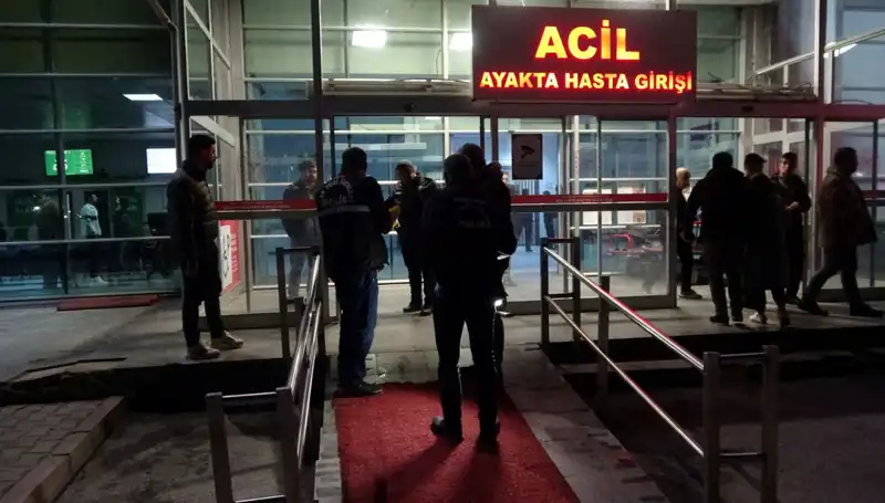 Hastane Acil Servisinde Silahlı Kavga: Neler Oldu, Yaralılar Kim?