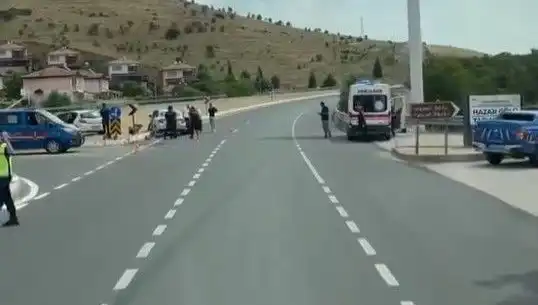 Elazığ’da Feci Kaza: İki Otomobil Çarpıştı, Yaralılar Var!