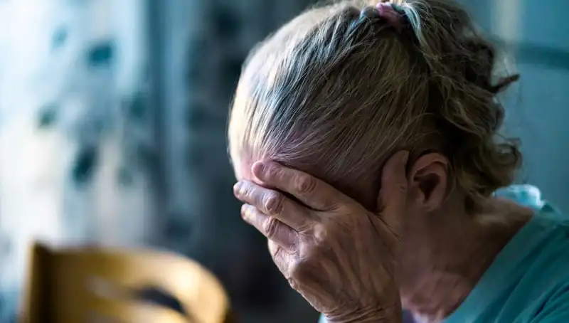 Alzheimer’a Yol Açan Alışkanlıklar: Nöroloji Uzmanı Açıkladı