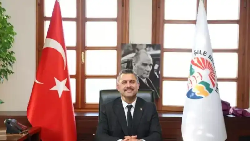 Şile Belediye Başkanı Özgür Kabadayı'nın Biyografisi ve Görevleri