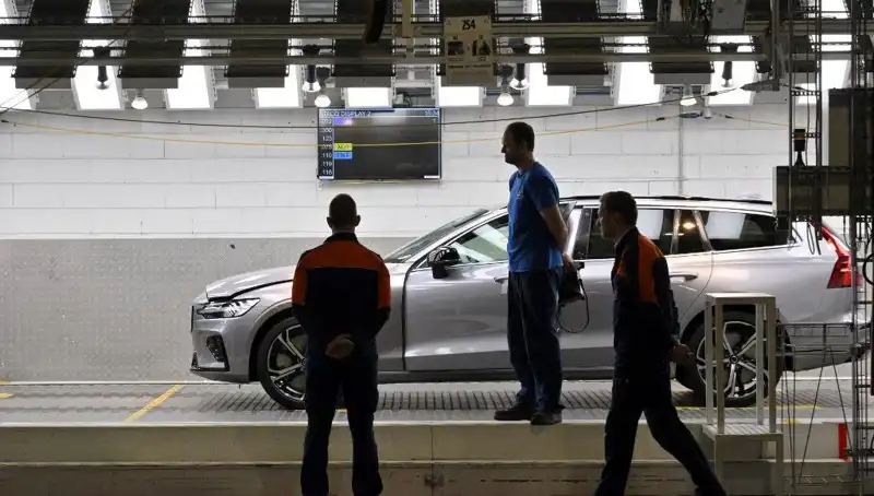 Volvo, Belirli Modellerin Satışını Durduruyor: Yeni Strateji Nedir?