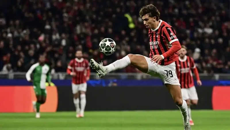Joao Felix'in Menajeri Galatasaray İddialarını Yalanlamadı!