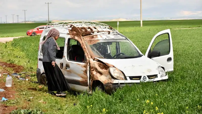 İki Otomobil Çarpıştı: 6'ı Çocuk 10 Yaralı, Hayati Tehlike Yok!