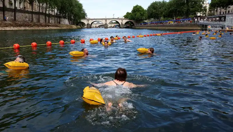 Paris'te Tarihi Bir Değişim: Seine Nehri Artık Herkese Açık!