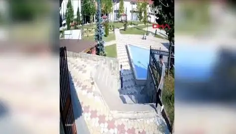 Kastamonu'da Muhtara Saldırı: Bıçaklama Olayı Şok Etti!
