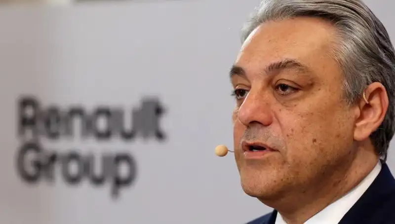 Renault’da Şok İstifa: Üst Düzey Yönetici Görevden Ayrıldı