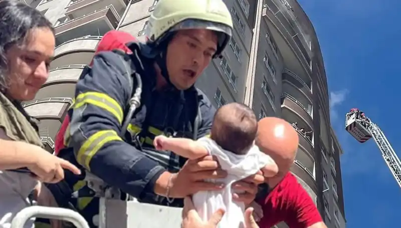 Kayseri'de 14 Katlı Bina Yangını: Korkutan Anlar ve Kurtarma Operasyonu