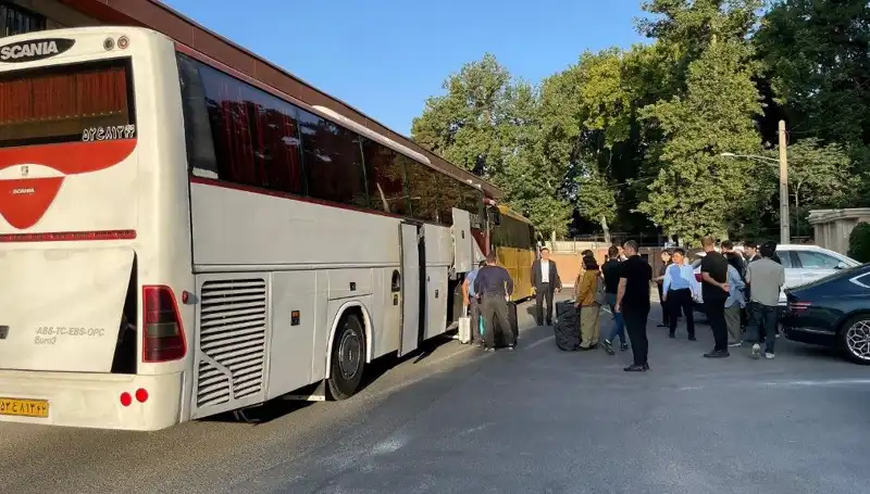 Şiraz'da Otobüs Devrildi: Facia Sonucu 21 Can Kaybı!