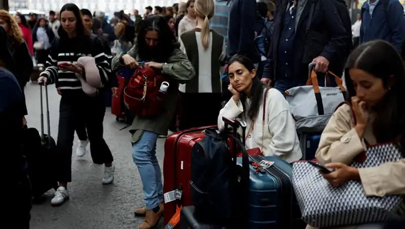 İspanya’da Kablo Hırsızlığı: Tren Yolcuları Mahsur Kaldı!