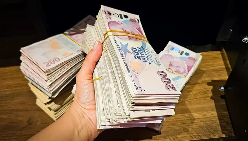 Türkiye'nin Mevduat Pazarında 12 Trilyon Liralık Rekor Kırıldı!