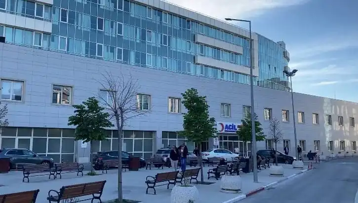 Beylikdüzü Devlet Hastanesi'nde Şoke Eden Silahlı Saldırı: Olayın Ayrıntıları ve Son Gelişmeler