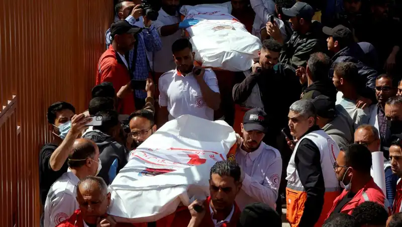 Israel'in Katliamı: Hayat Kurtaranlar Nasıl Kurban Oldu?