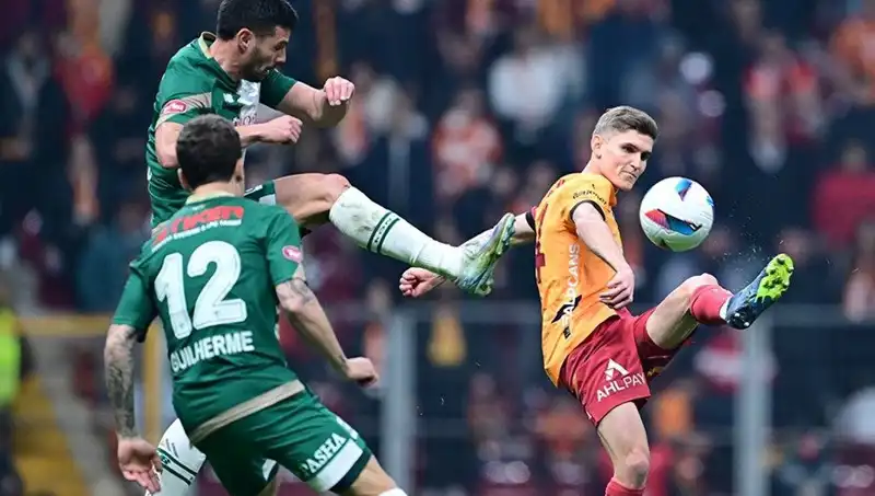 Konyaspor-Galatasaray Yarı Final Maçı: Taktik Savaşları ve Muhtemel 11'ler