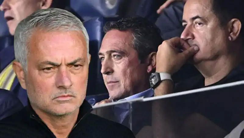 Fenerbahçe'den Sarsıcı Açıklama: Mourinho Görevine Devam Edecek mi?
