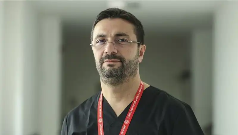 Prof. Dr. Serkan Topaloğlu: Bilim Dünyasında İz Buran Bir İsim