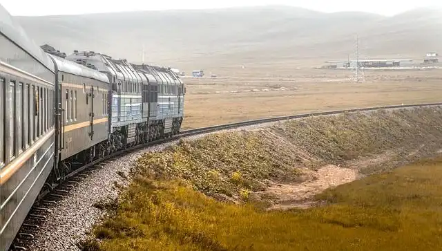 Pensilvanya'da Tren Kazası: Raylar Üzerindeki 3 Kişiye Çarpıldı!