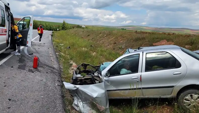 Nevşehir'de Feci Trafik Kazası: Bir Araç Takla Attı, İki Kişi Hayatını Kaybetti