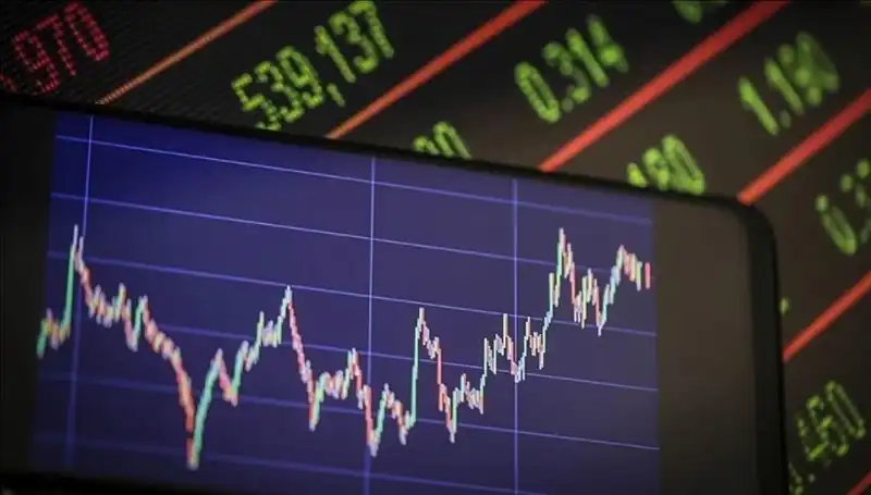 Yatırımcılar Teknoloji Hisselerine Yöneliyor: Neden Bu Trend Devam Ediyor?