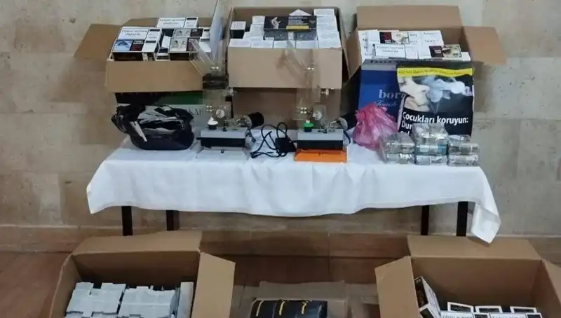 Binlerce Makaron Ele Geçirildi: Şehir Sarsıldı!