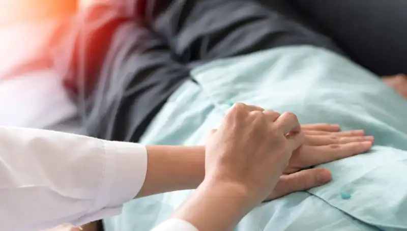 Doktora Gittiğinde Bir Yıl Ömrü Kaldığını Öğrenen Adamın İnanılmaz Hikayesi