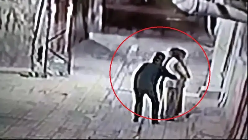 Polis, Kapkaççılara Tuzak Kurdu: Pazarcı ve Simitçi Kılığına Girdi