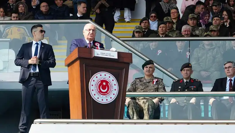 Yaşar Güler'den Kritik Açıklama: PKK, Silahlarını Koşulsuz Teslim Etmeli