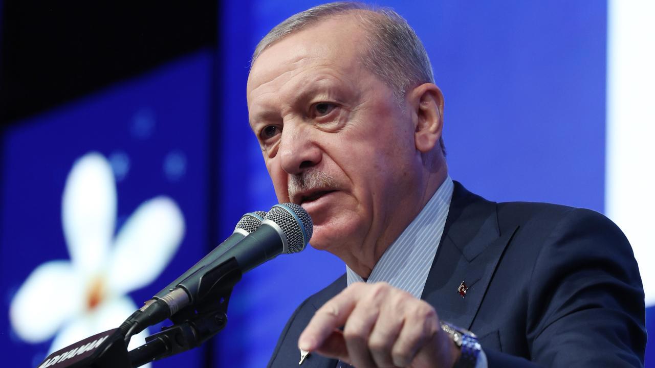 Başbakan Erdoğan: Deprem Bölgesinde Evine Girmeyen Vatandaşları Bırakmayacağız
